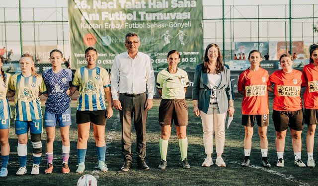 Geleneksel 26’ncı Naci Talat Halı Saha Anı Futbol Turnuvası başladı