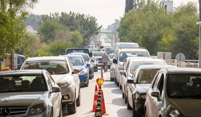 Dışişleri Bakanlığı, hafta sonu Güney'de yapılacak eylemler nedeniyle bazı kapılardan geçişlerin duracağını duyurdu