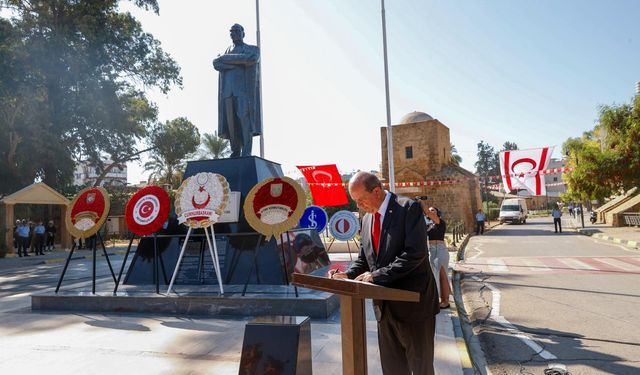 Büyük Zafer törenlerle kutlanıyor... 30 Ağustos Zafer Bayramı dolayısıyla Atatürk Anıtı'nda tören yapıldı