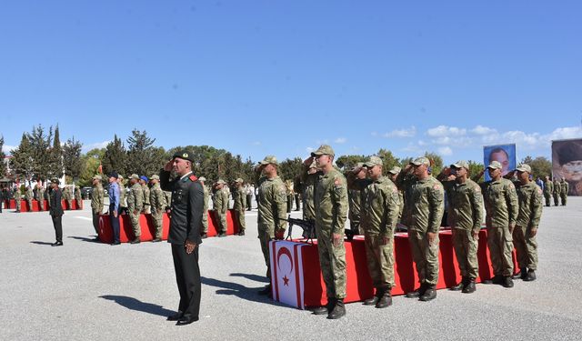 Gülseren Kışlası'nda ant içme töreni... 47'nci dönem Yedek Subay Celbi törenle yemin etti