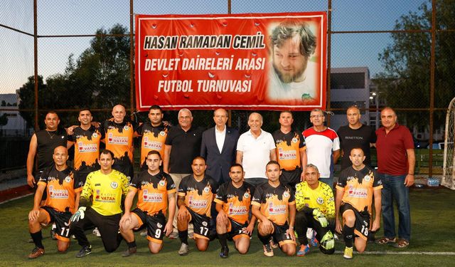 Cumhurbaşkanı Tatar, Hasan Ramadan Cemil Daireler Arası Futbol Turnuvası’nın açılışına katıldı