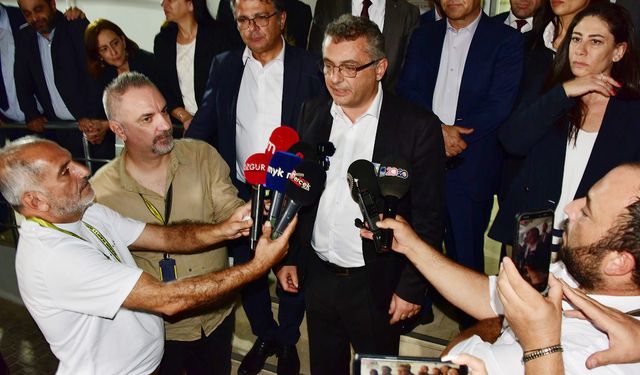 CTP Genel Başkanı Erhürman: “Bu saatten sonra ülkenin tek gündemi erken seçimdir”