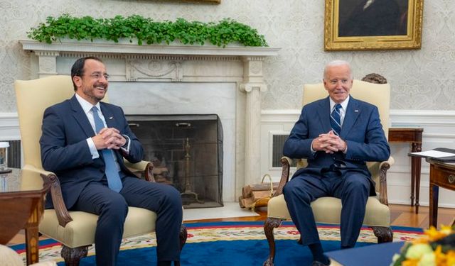 Biden, Hristodulidis ile Beyaz Saray'da görüştü