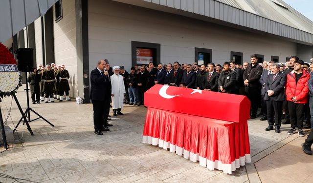 Cumhurbaşkanı Tatar, Samsun'da Kıbrıs gazisinin cenaze törenine katıldı