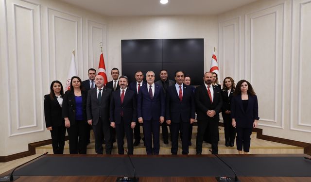 Çalışma ve Sosyal Güvenlik Bakanı Gardiyanoğlu mevkidaşı Işıkhan’la görüştü