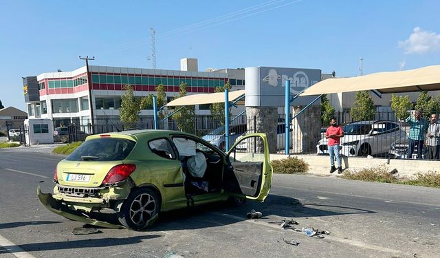 Lefkoşa-Güzelyurt anayolundaki kazada dört kişi yaralandı