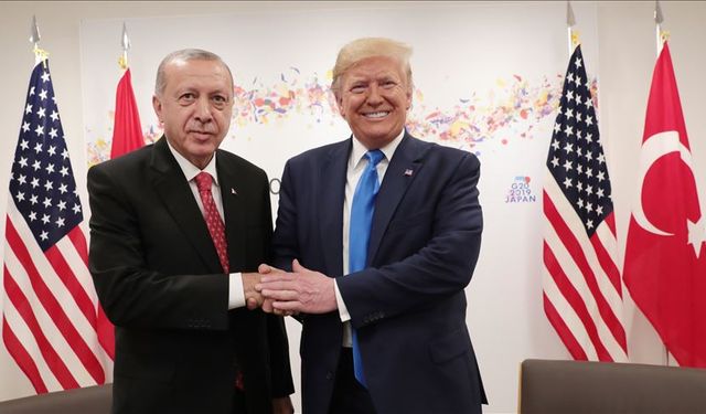 Erdoğan'dan ABD başkanlık seçiminde zaferini ilan eden Trump'a tebrik mesajı