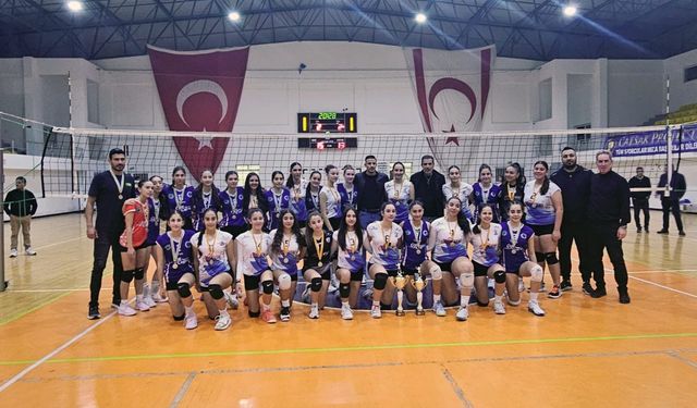 U16 Kızlar Şampiyonu GMBÇS