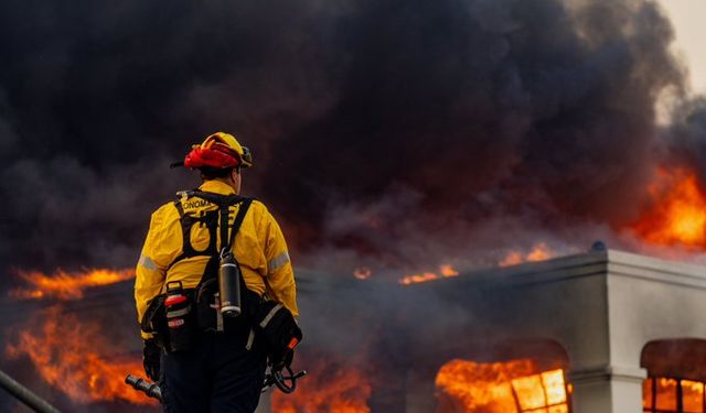 Dünya Meteoroloji Örgütü: "Los Angeles'taki yangınlar herkes için korkunç bir trajedi"