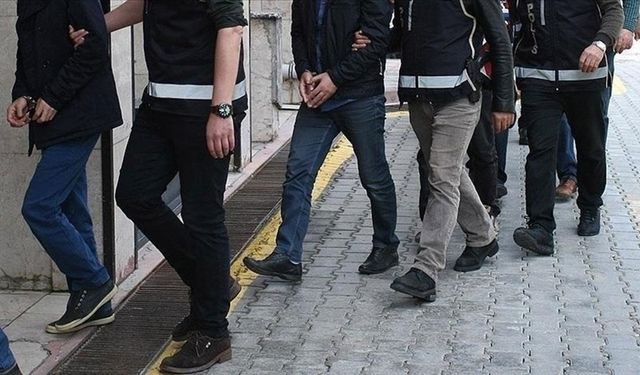 İstanbul merkezli 36 ilde “FETÖ operasyonu”: 63 muvazzaf askerden 56'sı gözaltına alındı