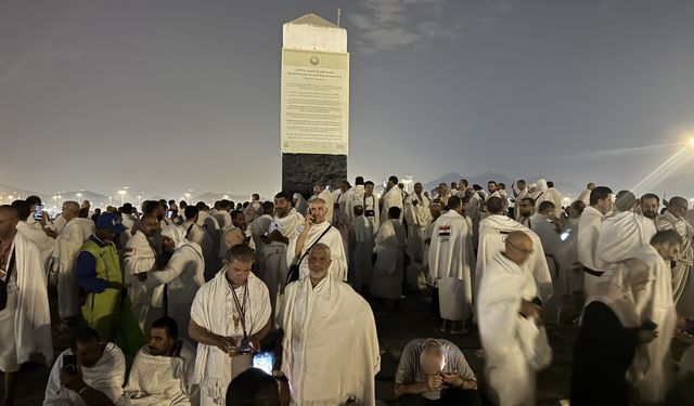 Hacı adaylarının çoğunluğu Arafat'a ulaştı