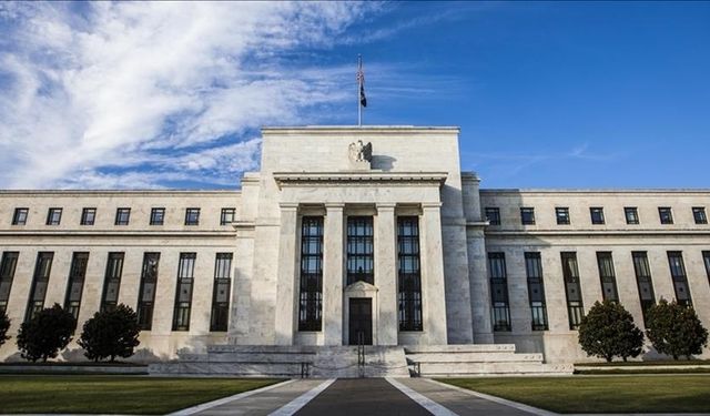 Fed faiz oranını sabit tuttu… Powell, tarifelerdeki artışların bu yıl fiyatları yükseltebileceğini söyledi