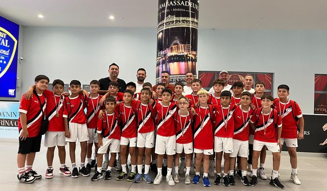 U12 Milli Takımımız Adaya Döndü