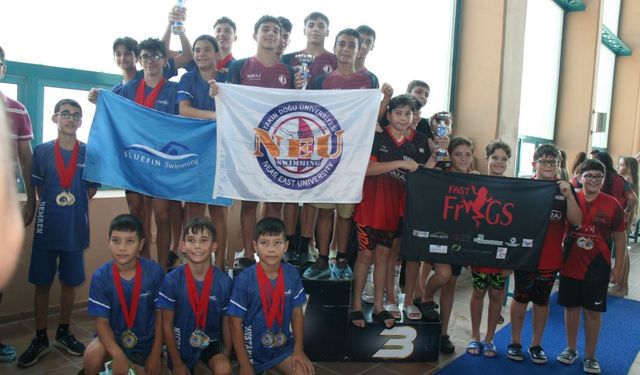 Yüzmenin Yıldızları Olimpik Havuzda Parladı!