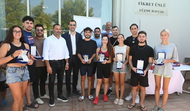 KTSYD yüzme kursları tamamlandı… Başarılı kursiyerlere sertifika ve madalyaları verildi