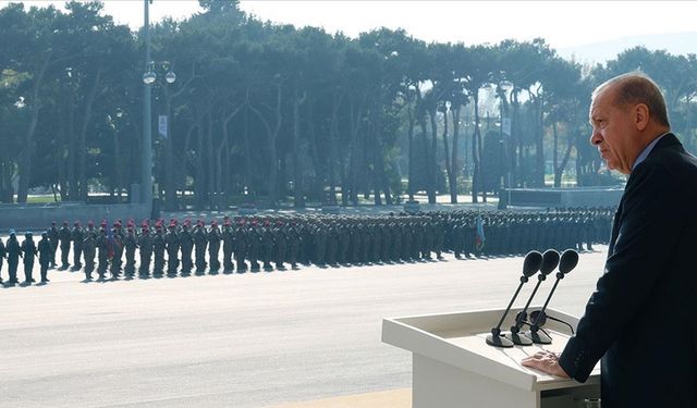 TC Cumhurbaşkanı Erdoğan, Bakü'de Zafer Günü Töreni'nde konuştu