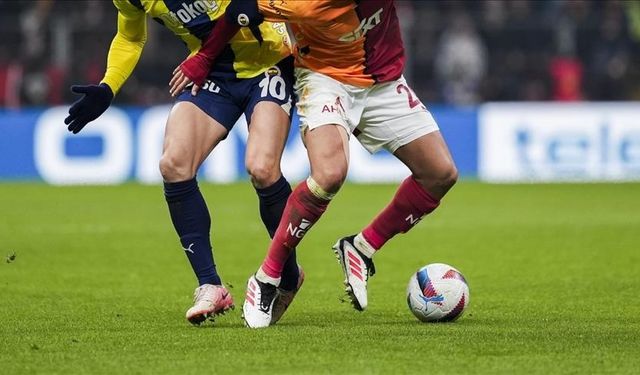 Dev Derbiye Saatler Kaldı