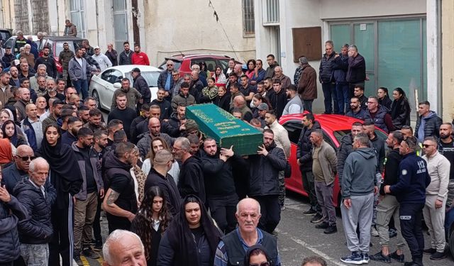 Gümüşhan Gözyaşlarıyla Uğurlandı