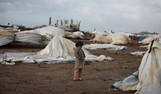 Gazze Şeridi'nde bugüne kadar 21'i çocuk 24 Filistinli soğuktan dolayı öldü