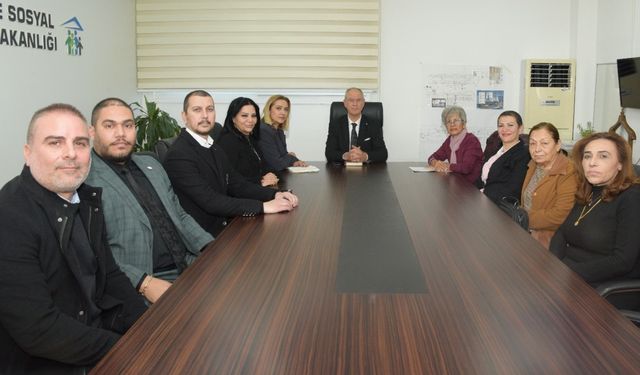 Hasipoğlu, Kanser Hastalarına Yardım Derneği heyeti ile görüştü