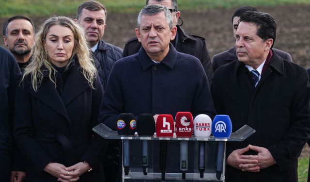 CHP Genel Başkanı Özel: "Türkiye'de hukuk güvenliğinin kimse için olmadığı bir kez daha ortaya çıkmıştır"