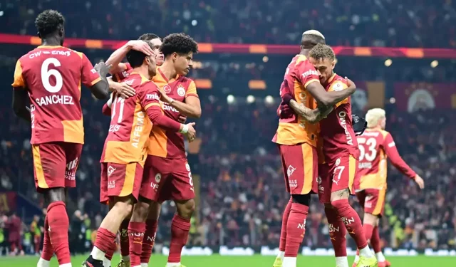Lider Galatasaray, Başakşehir Karşısında 3 Puanı 3 Golle Aldı