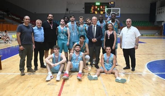 Dadaloğlu Canbulat Gelecek İçin Umut Verdi