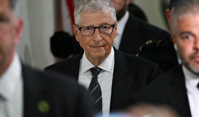 Bill Gates Vakfı yetkililerinin 2011-14 arasında yaklaşık 30 kez Epstein'le görüştüğü ortaya çıktı