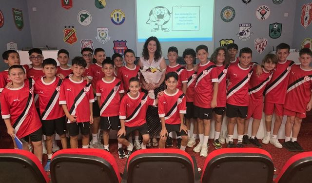Gizem Oymacı, U12 Milli Takımına, Beslenme Eğitimi Verdi