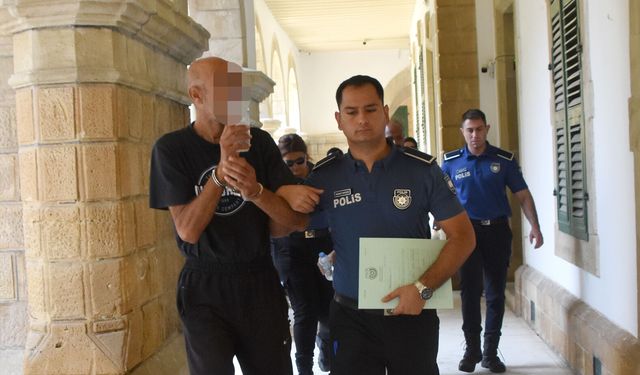 İlişki Teklifi Tartışmaya, Tartışma Bıçaklı Saldırıya Dönüştü