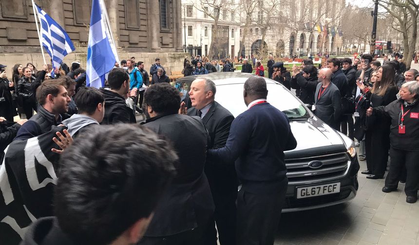 Cumhurbaşkanı Tatar’a Londra’da yapılan saldırı Rum basınında