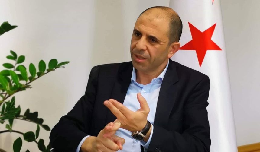 Özersay: "Ayıp ediyorsunuz"