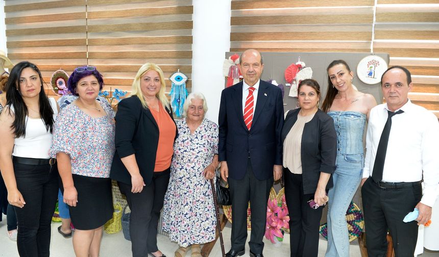 Cumhurbaşkanı Tatar, köy kadın kursu sergisinin açılışına katıldı
