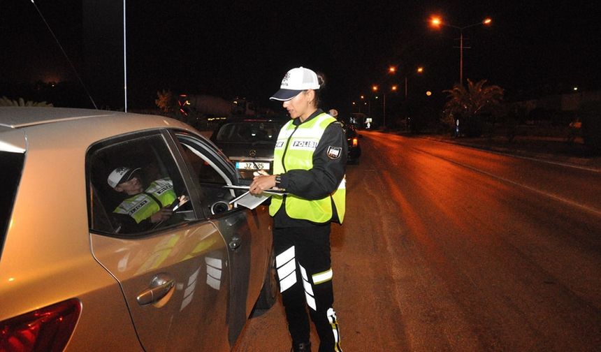 Dünkü trafik denetimlerinde 38 araç trafikten men edildi, 2 sürücü de tutuklandı