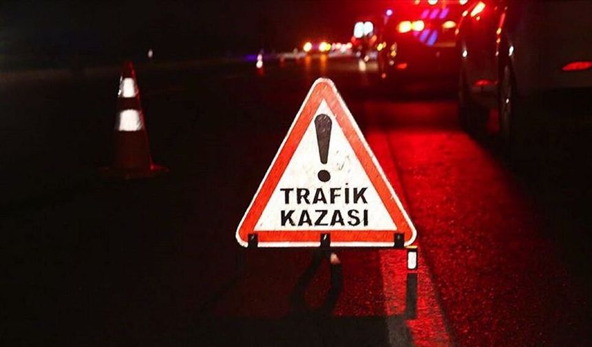 Boğazköy'de motosiklet çift kabin araca çarptı… Girne'de alkollü sürücü refüje çarparak takla attı