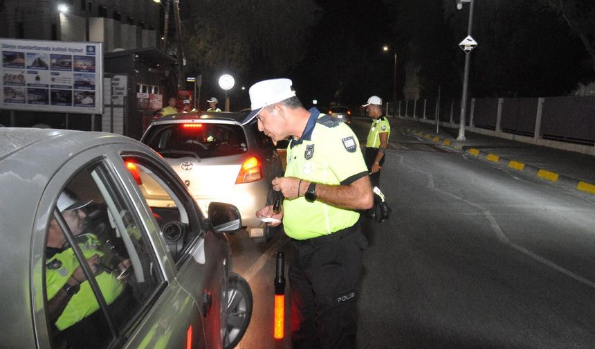 Lefkoşa ve İskele'de asayişle trafik denetimi