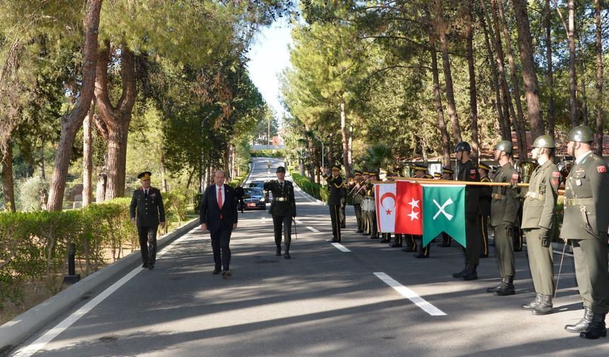 Tatar, KTBK Komutanı Kılınç’ı ziyaret etti