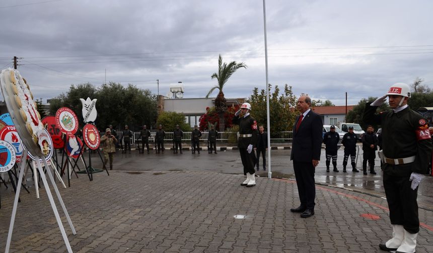 Larnaka şehitleri anıldı