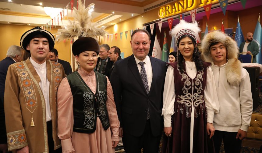 Meclis Başkanı Öztürkler, "Türk Dünyası Novruz Festivali"nin kapanış etkinliğine katıldı