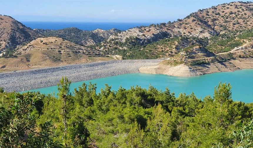 Güney Kıbrıs’ta su krizine aranan çözümler arasında Haspolat Arıtma Tesisi ve Geçitköy Barajı da var