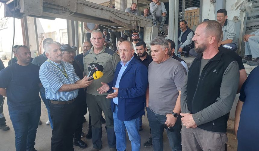 Hayvancılar Binboğa Yem’in önünde açıklama yaptı: "Kurum batma noktasına getirildi"