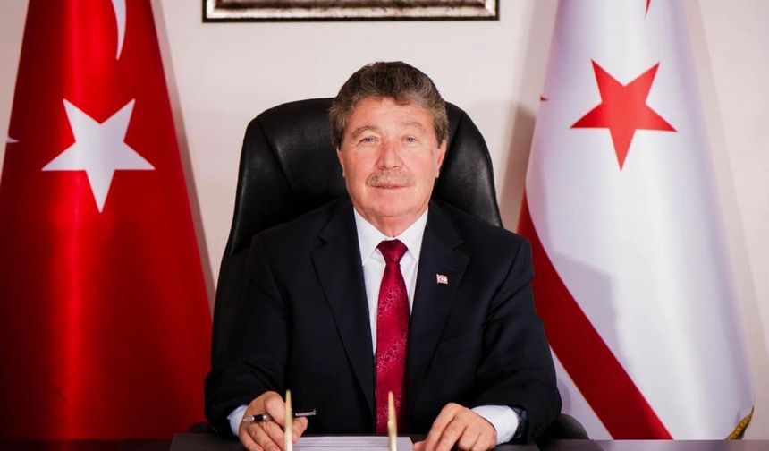 Başbakan Üstel’den teşekkür ve kınama açıklaması