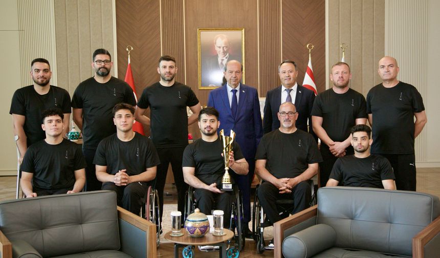 Tatar, Vakıflar Tekerlekli Sandalye Basketbol Takımı’nı kabul etti