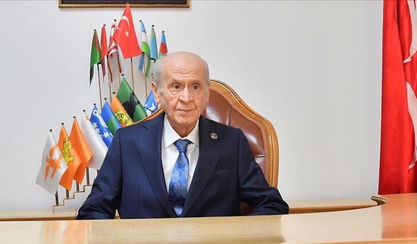 Bahçeli: “Cumhurbaşkanının yolundan caymaya hakkı yoktur”