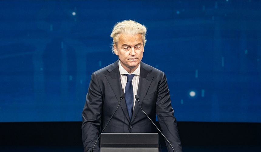 Hollanda'da aşırı sağcı lider Wilders koalisyonu terk etti, hükümet düştü