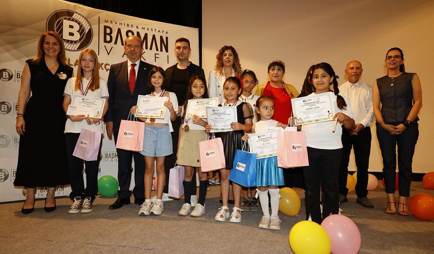 Cumhurbaşkanı Ersin Tatar, 3'üncü Dünya Çocuk Günü Sergisi’ne katıldı