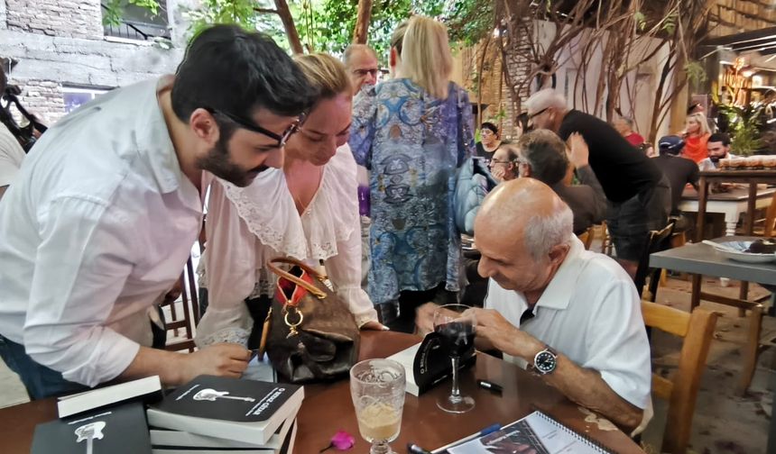 Yılmaz Kalfaoğlu’nun “O Beyaz Gitar” kitabı tanıtıldı