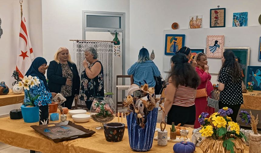 “Üreten Eller Köy Kadın Kursu Sergisi” açıldı