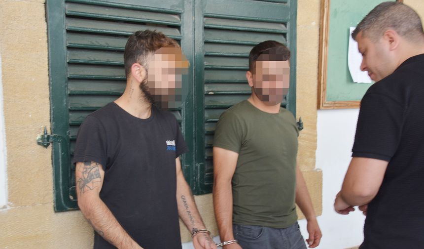 Bıçaklı Saldırı Sonrası Tutuklanan Zanlılar Yeniden Mahkemede