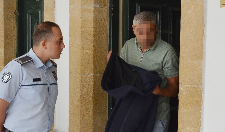 Havalimanında Uyuşturucu Kalıntısıyla Yakalanan Zanlı Mahkemeye Çıkarıldı
